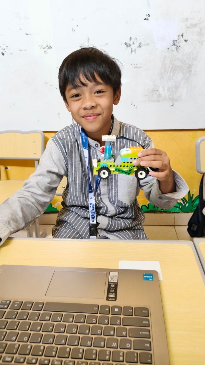 Mobil LEGO-nya Udah Bisa Jalan