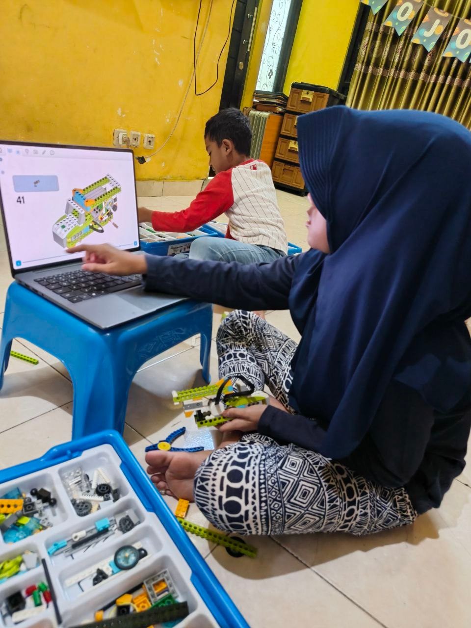 Ngikutin Panduan Rakit Digital
